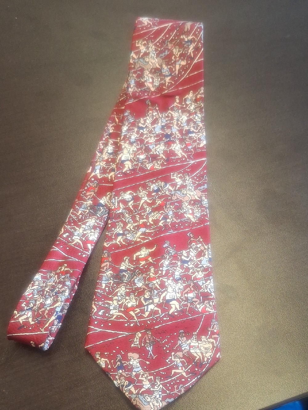 Where's Waldo Race Men's Red Novelty Print Silk Tie